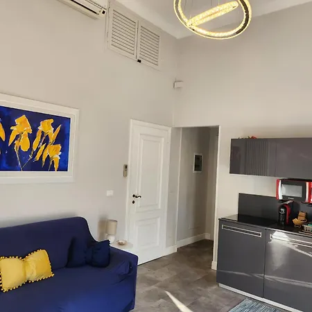 Delia Apartment *